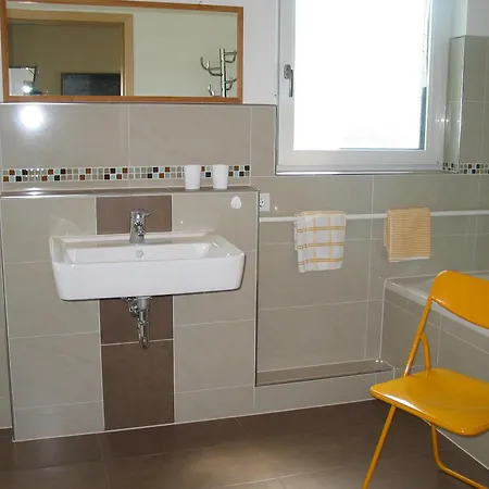 Wassertraenke דירה *